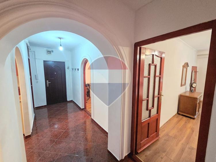 Apartament cu 3 camere in Salonta