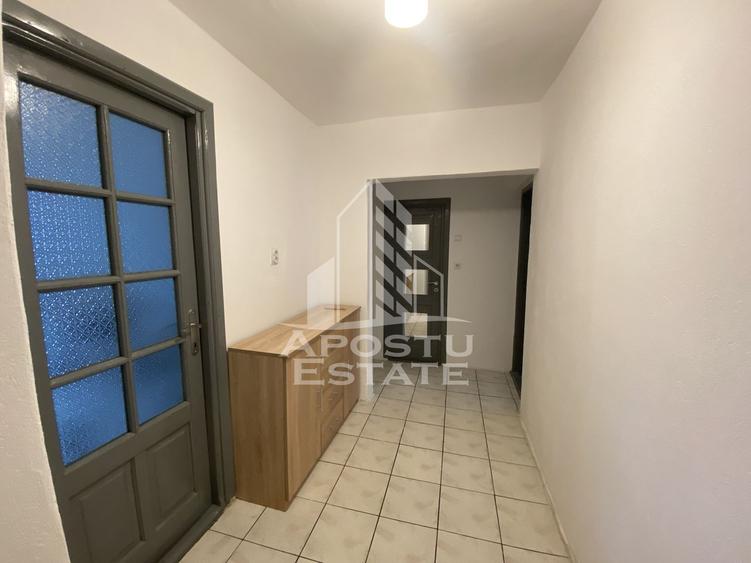 Apartament 2 camere, centrala proprie,loc de parcare,Cetatii,Timisoara