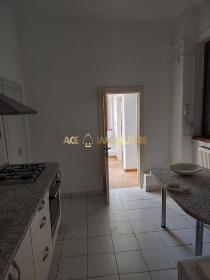 6 Camere de inchiriat | Victoriei | Metrou | Centrala | 150 mp