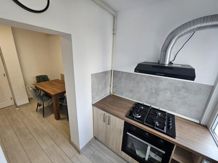 2 camere faleza nord etaj 1/4 centrala gaz termen lung