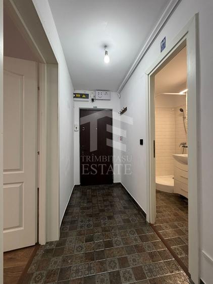 UNIRII - Decebal | 2 camere Birouri Activități comerciale