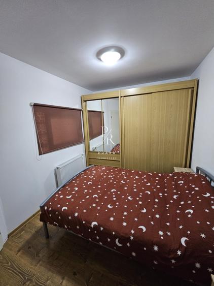 Apartament 3 camere, 61 mp, parcare, zona Florilor/Cetatii, Floresti