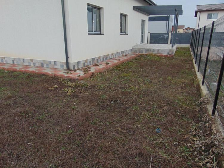 DE LA DEZVOLTATOR FARA COMISION casa cu 4 camere 2 bai placa beton LA CHEIE