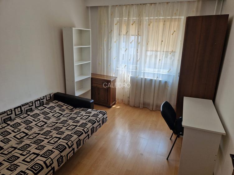 Apartament 3 camere  decomandat zona semicentrala - 8
