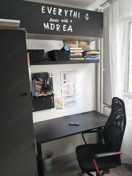 De vanzare apartament 3 camere
