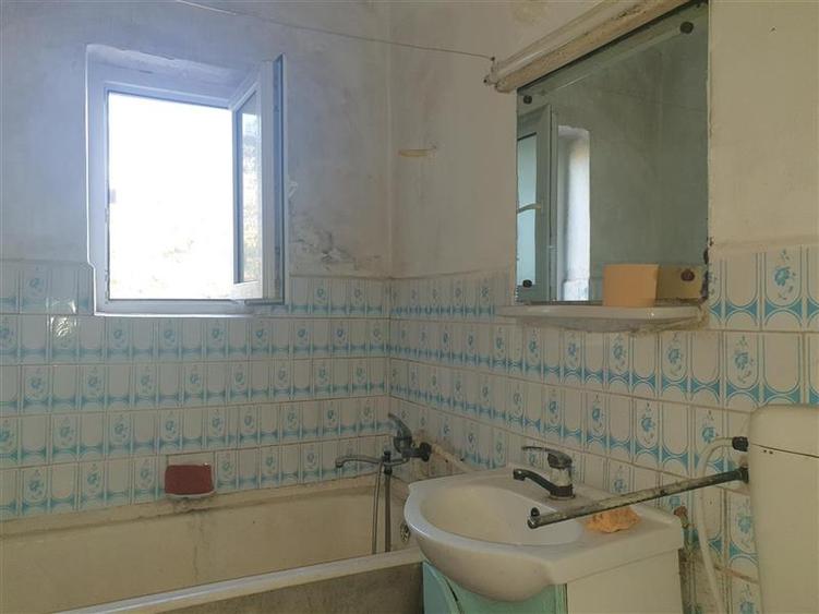 Apartament 2 camere, H-uri Gara, et. 3