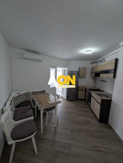 Apartament 2 camere, decomandat, Cetate - OMV