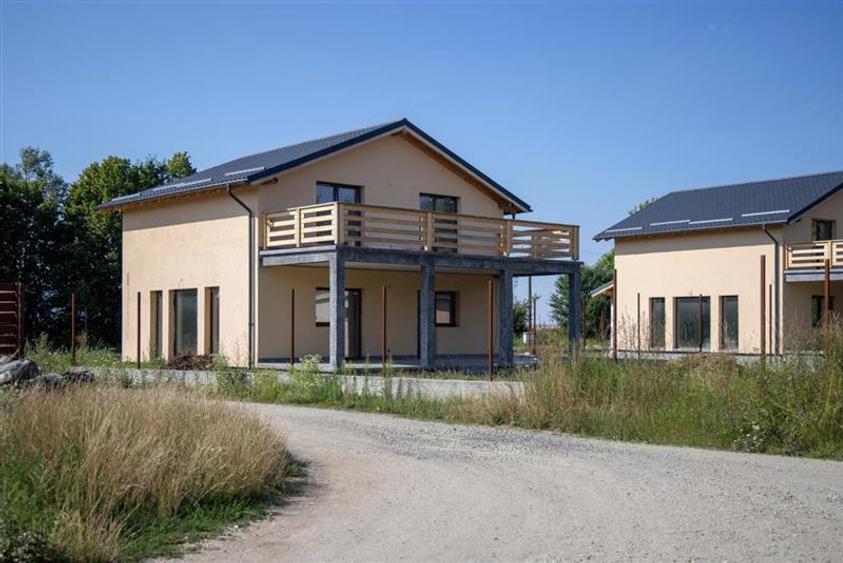 Vanzare Casa la cheie, constructie noua, intabulata,teren 680 mp