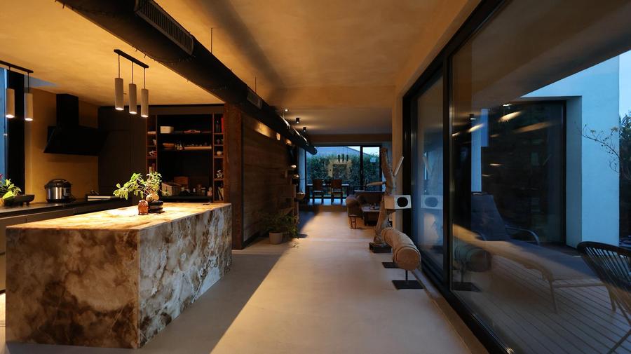 CASA CONCEPT SUSTENABILA CU POMPE DE CALDURA SI PANOURI FOTOVOLTAICE