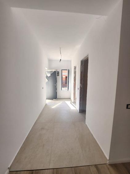 Casa/Vila Individuala Bragadiru Central/P+1+M id nr24