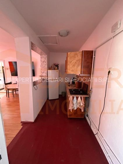 Casă 4 Camere de vânzare în zona  KM 5 - Constanța | Teren 520 mp - 12