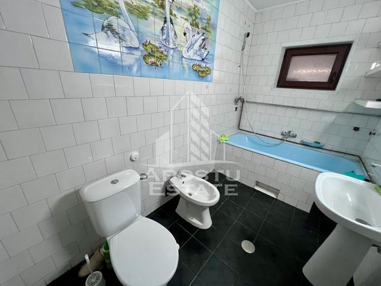 Apartament de inchiriat la parter, 3 camere, Aradului, Timisoara