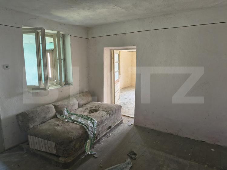 Casă cu potențial și 1.200 mp teren – zonă rezidențială, Dej