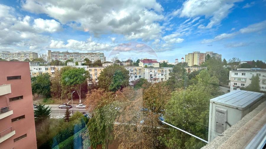 Apartament 2 camere de inchiriat zona City Constanta
