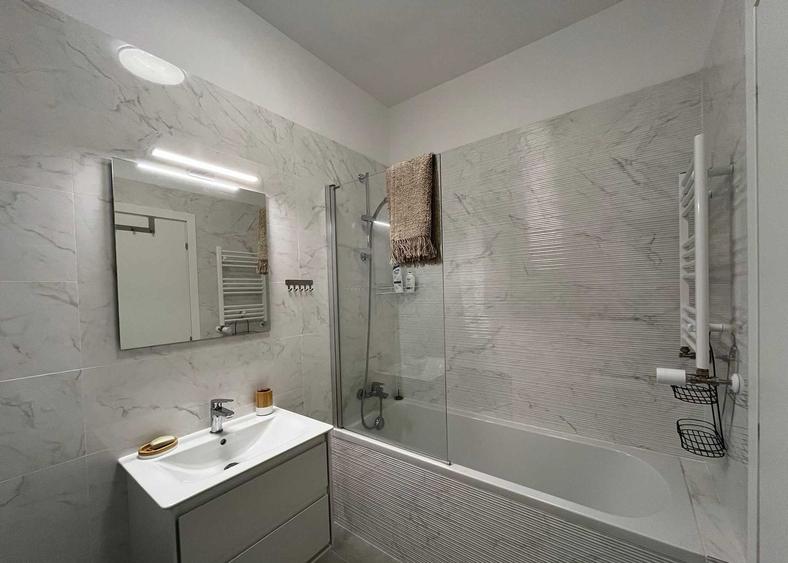 Apartament de 2 camere, 63 mp, parcare, balcon, Residence 5 Pipera Apartments
