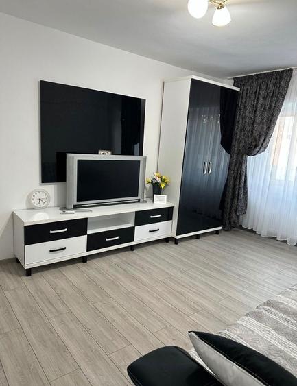 AP. 2 CAMERE- OBOR, BLOC REABILITAT, BUCATARIE INCHISA, MODERN
