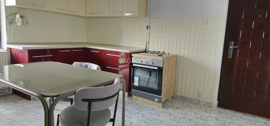 De inchiriat apartament spatios, zona Garii, et. 3, 490 euro negociabil - 12