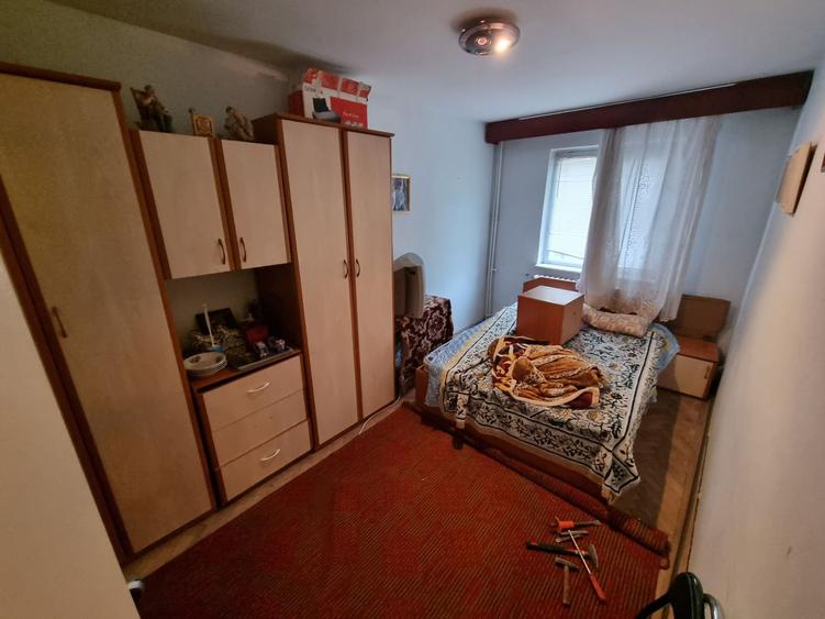 Apartament 3 camere zona Inel 2