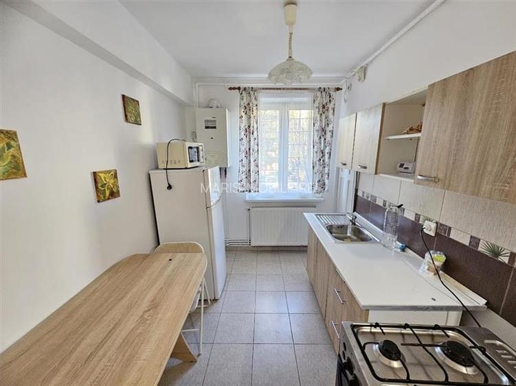 Inchiriere apartament 2 camere zona 7 Noiebrie etaj 1 - 5
