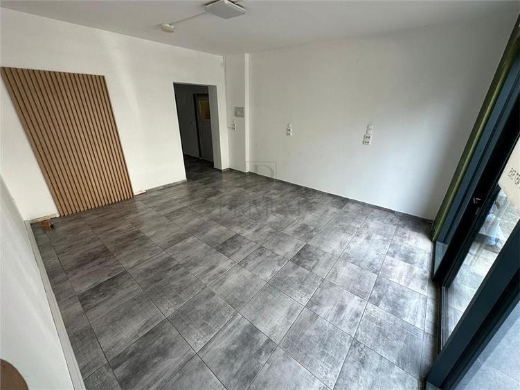 Spatiu comercial - centrala proprie - zona excelenta - aer conditionat - 45 mp