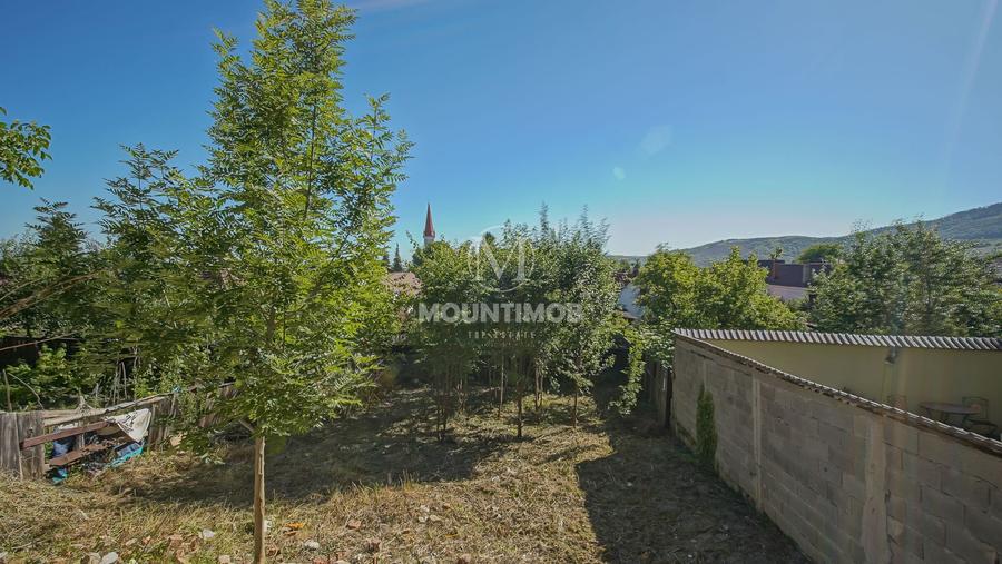 Casa 80 mpUtili cu potential, curte proprie 446 mp renovatala interior