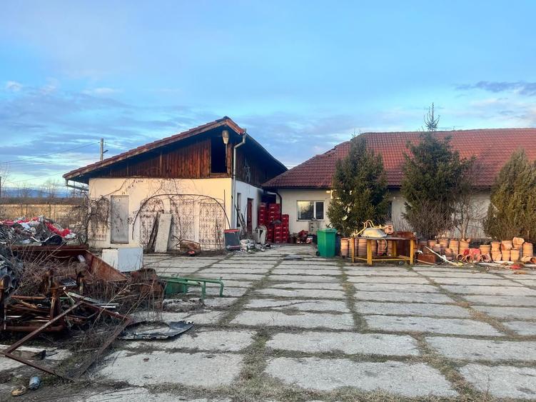 Teren + spațiu, Municipiul Târgu-Jiu