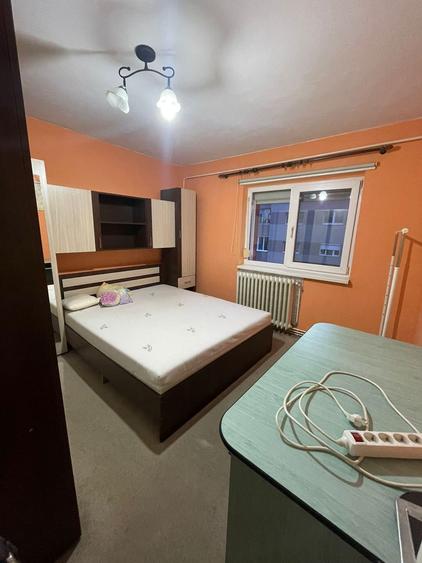 Apartament cu 2 de vanzare camere Alba Iulia