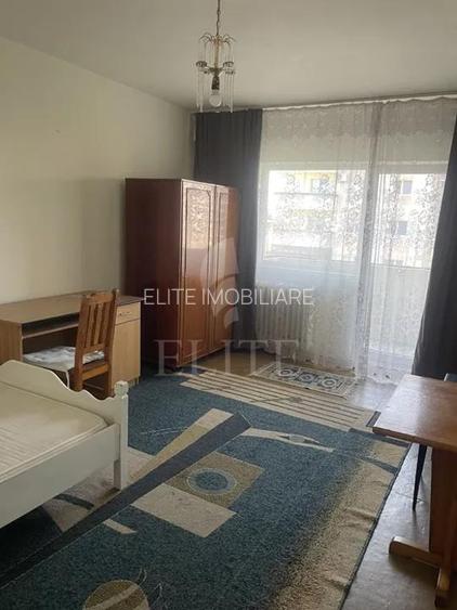 Apartament 2 camere în zona STRAZII AUREL VLAICU
