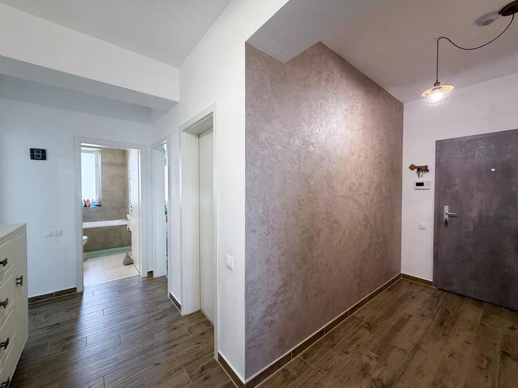 Apartament 3 Camere Qualis 70 Mp Mobilat Si Utilat