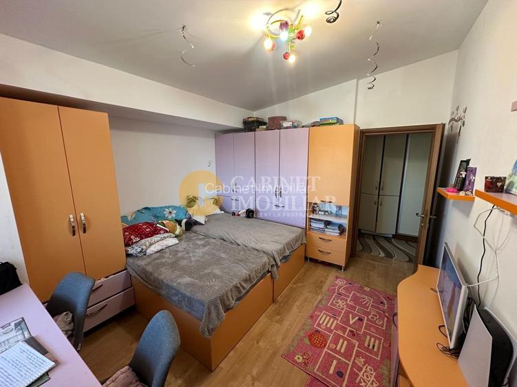 Apartament 3 camere DECOMANDAT - PACURARI - 1