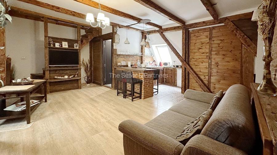 Investitie in Centrul Istoric: Apartament cu Pivnita/Crama (Optional) - 16