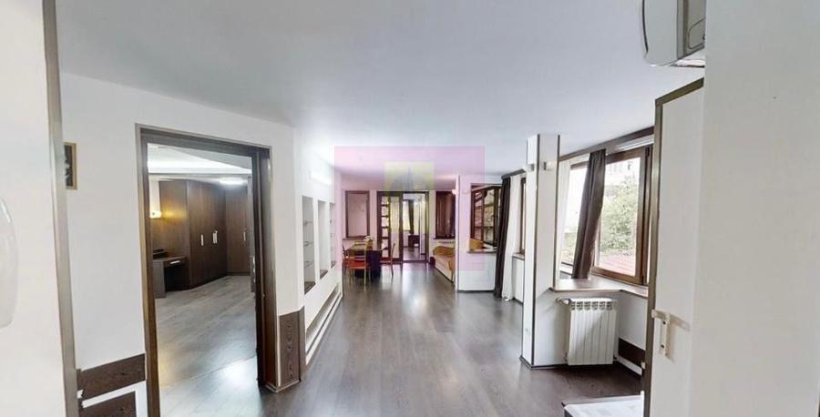 APARTAMENT PREMIUM | 200 MP | VILĂ MONUMENT ARHITECTURAL | CURTE |