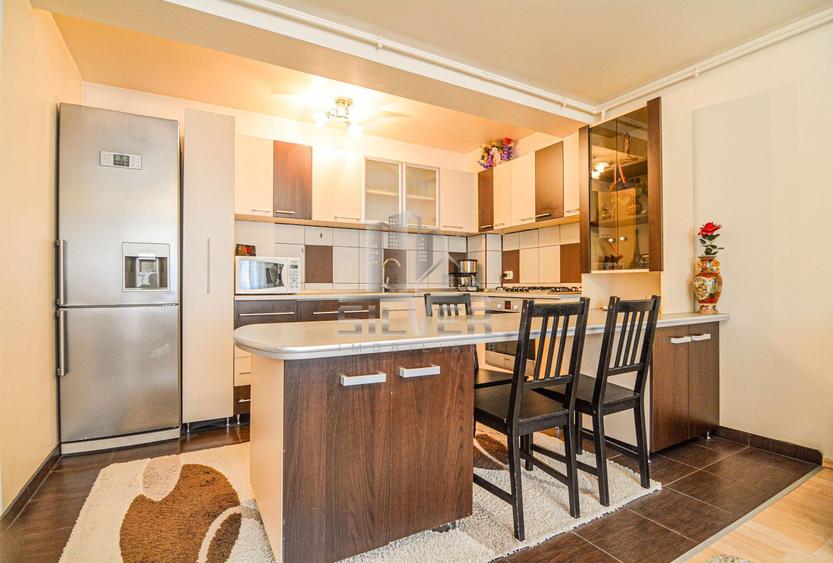 Apartament cu 3 camere + loc de parcare in Floresti, zona Teilor