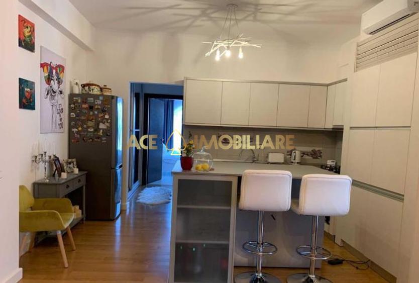 3 Camere de inchiriat | 13 Septembrie | Centrala | Mobilat |