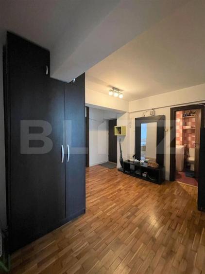 Apartament 3 camere, decomandat, 80 mp, balcon, Piata Cipariu