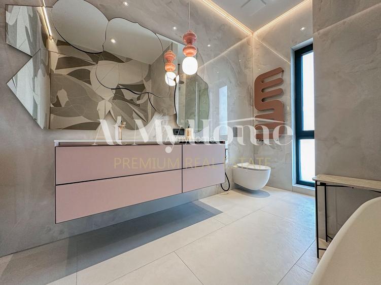 Penthouse Ultra Luxury cu 5 camere,  complet renovat,2 parcari,boxa,terase 195mp - 19
