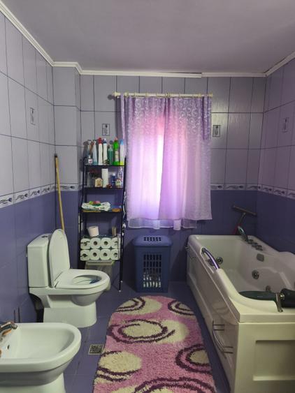 Casa multifunctionala, 420mp, 2300mp teren, Siret