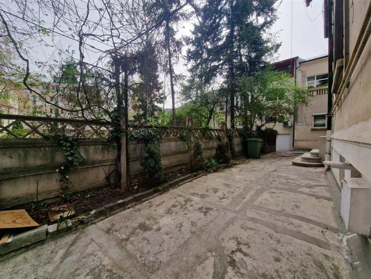 Vanzare apartament/birou 5 camere Icoanei
