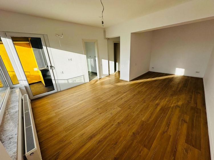Garsonieră 43mp+curte 27mp Bucătărie închisă Politehnica Regie AN 2022