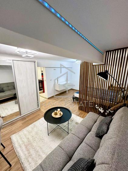 Apartament o cameră, 30 mp,  ultracentral, curte interioară 30 mp