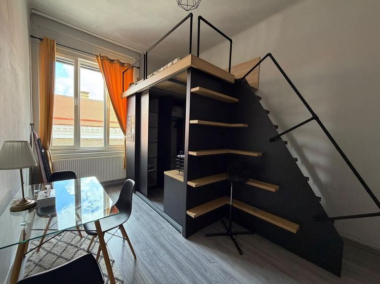 Apartament cu 3 camere | 80 mp | Ultracentral | UMF