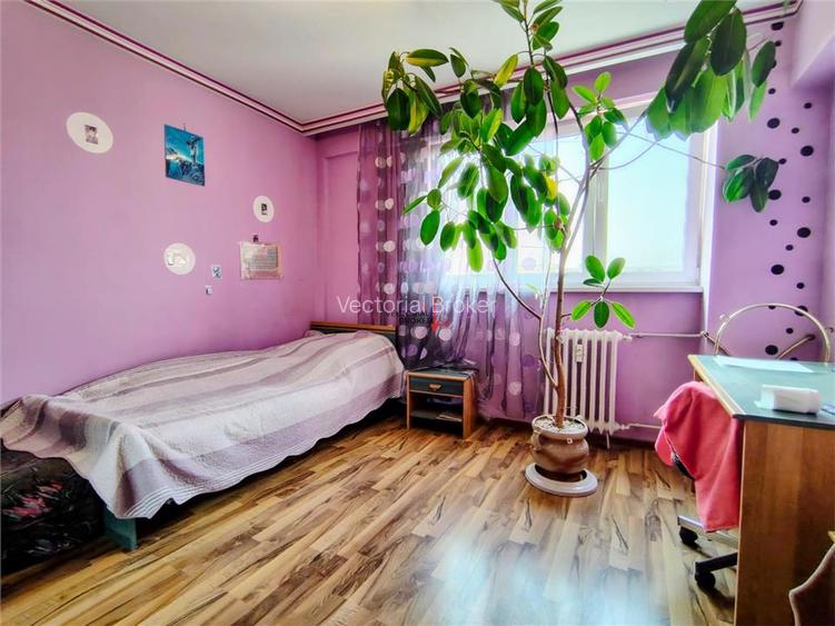 LIBER - APARTAMENT 3 CAMERE LANGA METROU - 8