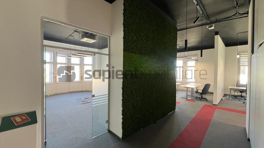 Sapient | Spatiu de birouri ultracentral _ Piața Unirii, Oradea