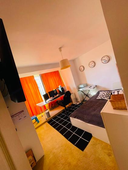 PROPRIETAR, Decebal stradal, 3 camere, 82 mp, etaj 6, 2 băi, 2 balcoane