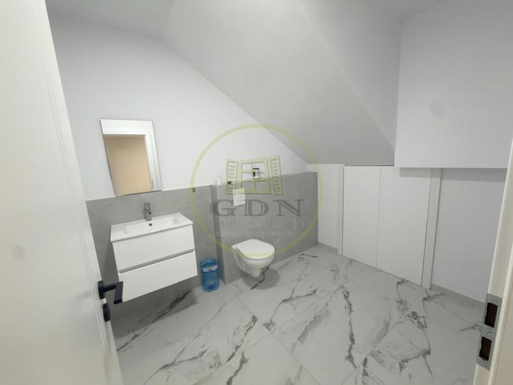 Spatiu comercial, 126 mp, Central, zona Piata Centrala