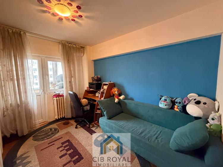 Vanzare apartament 4 camere Calea Mosilor