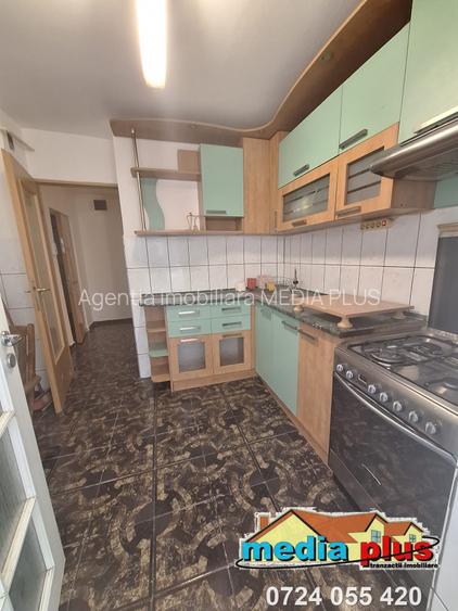 Apartament 2 camere decomandat, etaj 1, Piața Centrală - 2