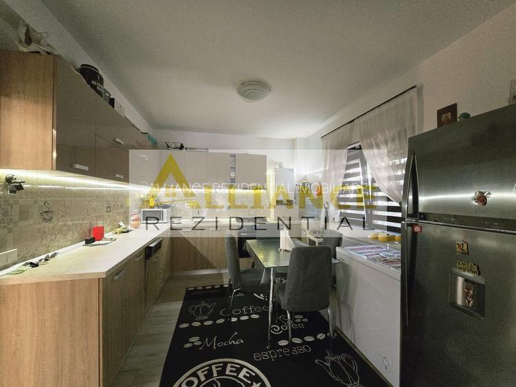 Vila de vanzare-4 camere-PANOURI SOLARE-291 MP TEREN - 25