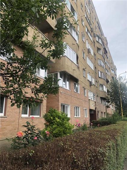 Pret bun! JUDETEAN - CALEA BUCURESTI | 2 Camere Spatios 57 MP | Boxa mare
