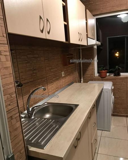 3 Camere Renovat Parcare Alexandru Obregia